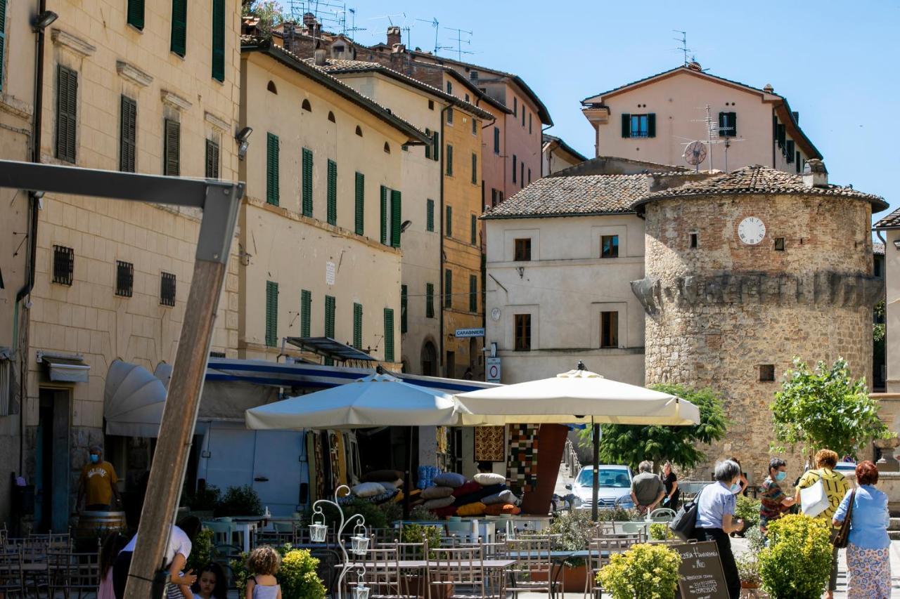 B&B Locanda Toscanini Le Piazze Esterno foto